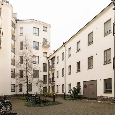 2Ndhomes Loft Apartment With Spa & Balcony By The White Church Helsingfors Exteriör bild